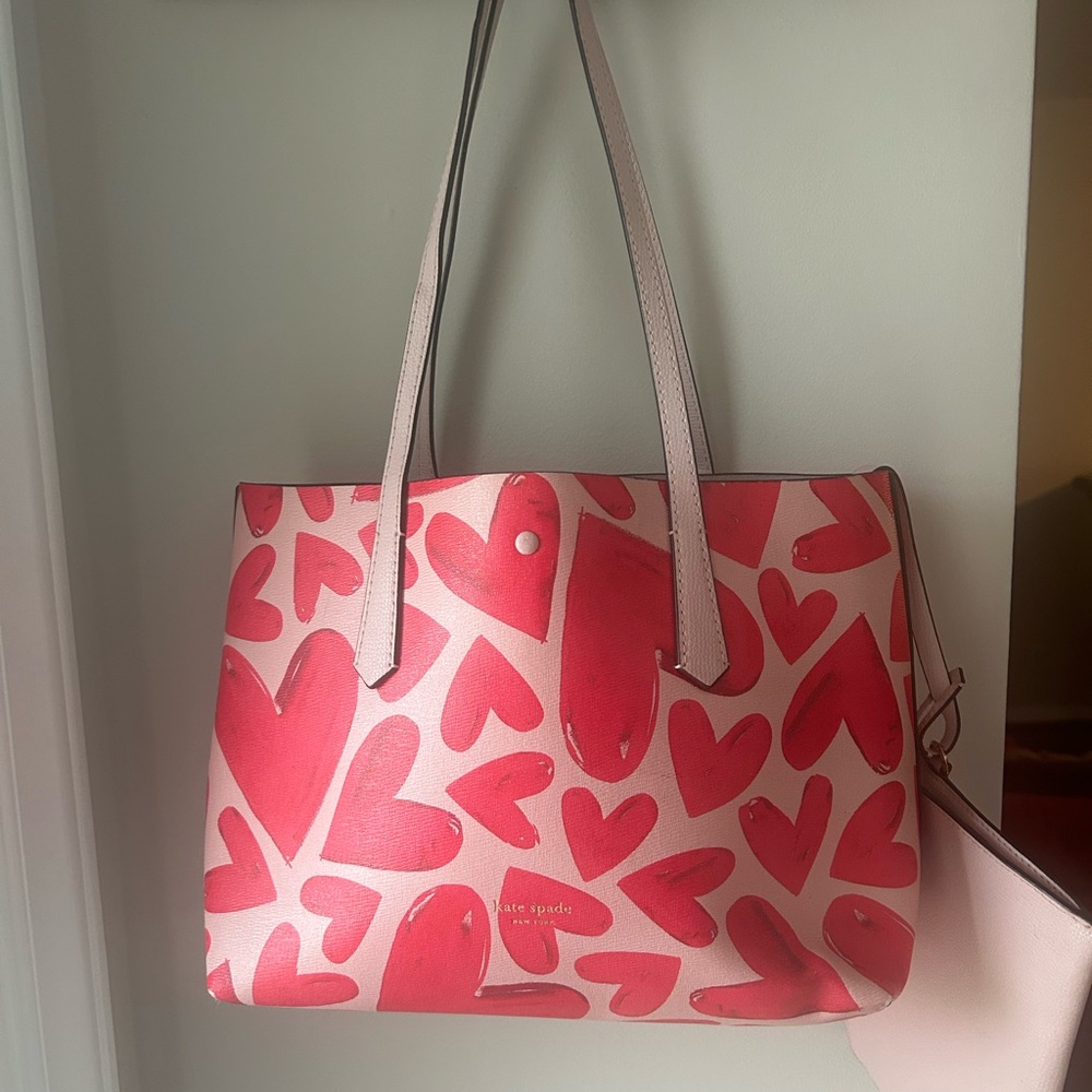 ⭐️Low start Kate Spade Red Heart Tote Bag - Picture 5 of 12